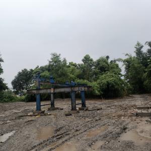 इटहरीमा विवादित बालुवा प्रशोधन केन्द्र : स्थानीयको विरोध, वडाको आपत्ति र कानुनी प्रक्रिया माथि प्रश्न
