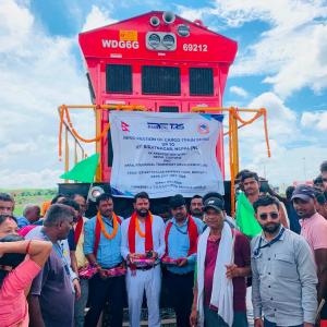 भारतको कोलकाताबाट पहिलोपटक सिधै विराटनगर आइपुग्यो मालवाहक रेल भारतको कोलकाताबाट पहिलोपटक सिधै विराटनगर आइपुग्यो मालवाहक रेल
